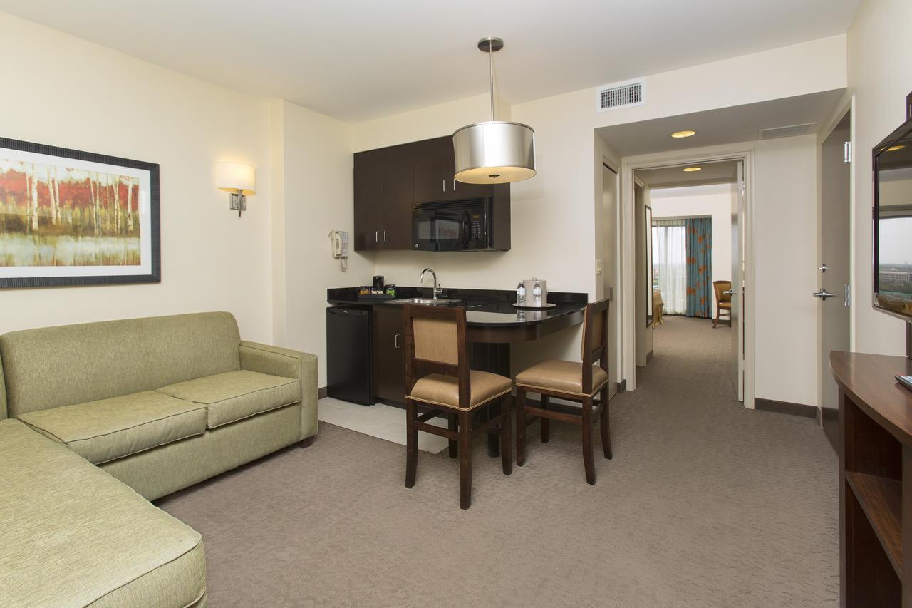 Plaza Suites On International Drive Near Universal Epic ออร์ลันโด ภายนอก รูปภาพ